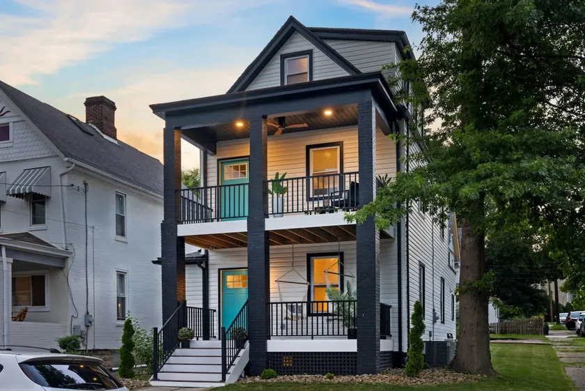 NFL Draft Getaway in Charming Regent Square - Image 1