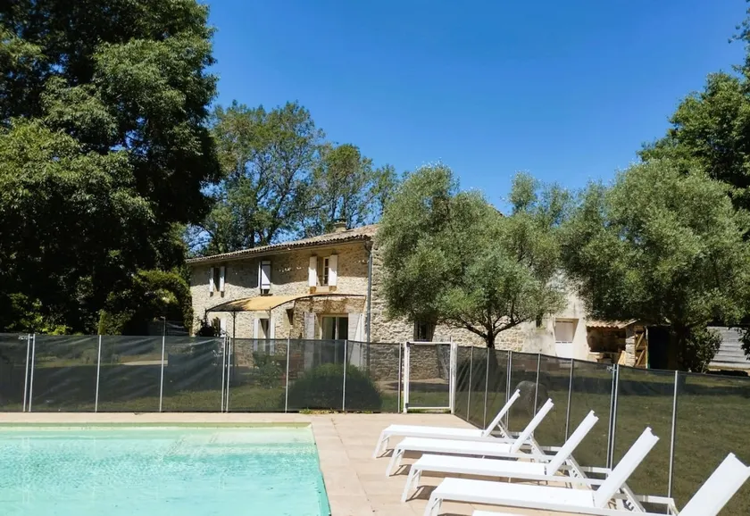Le Moulin, avec parc, piscine, au cœur du village - Image 1