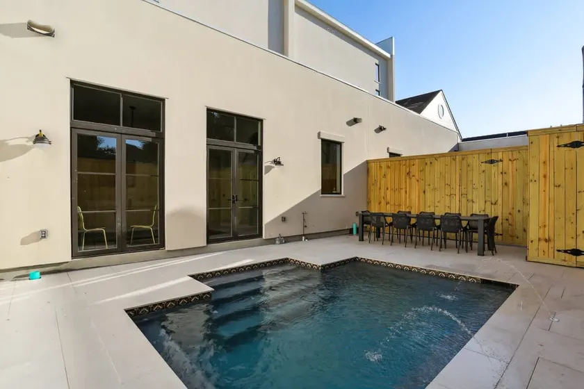 Cavelier 5B/5B private pool + garage - Image 1