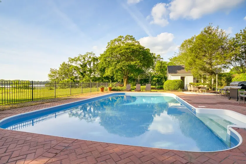 Riverfront Denton Estate on 7 Acres w/ Heated Pool - Image 1