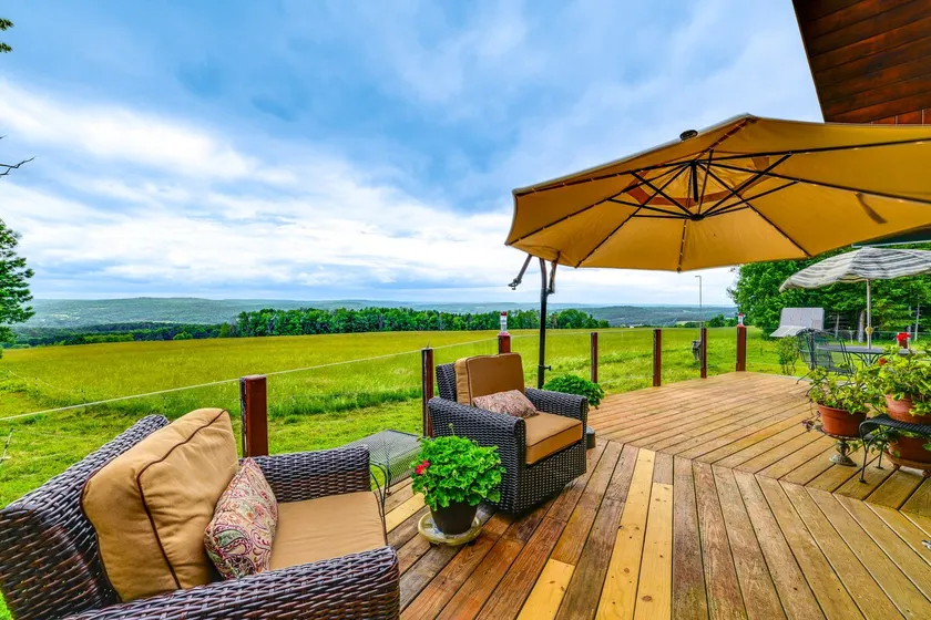 Secluded Oxford Cabin on 75 Acres: Sunset Views! - Image 1
