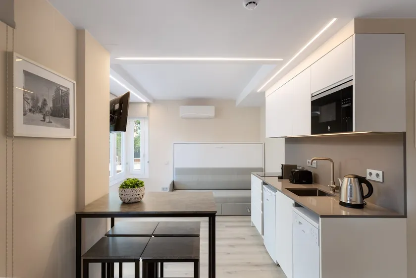 Apt 3 - Mestral - Image 1