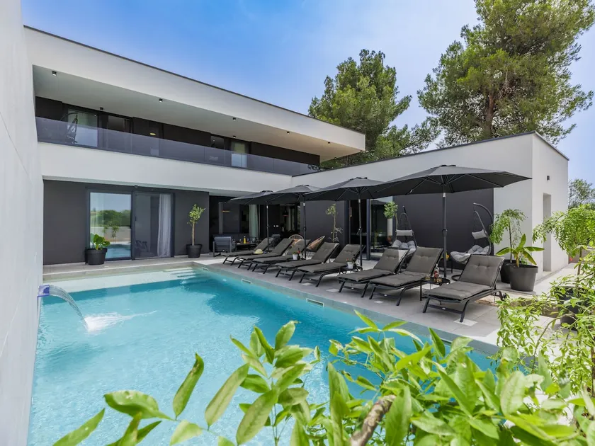 Nika by Interhome - Image 1