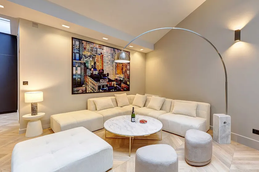Elegant apartment with AC - 3BR-10P- Le Marais - Image 1