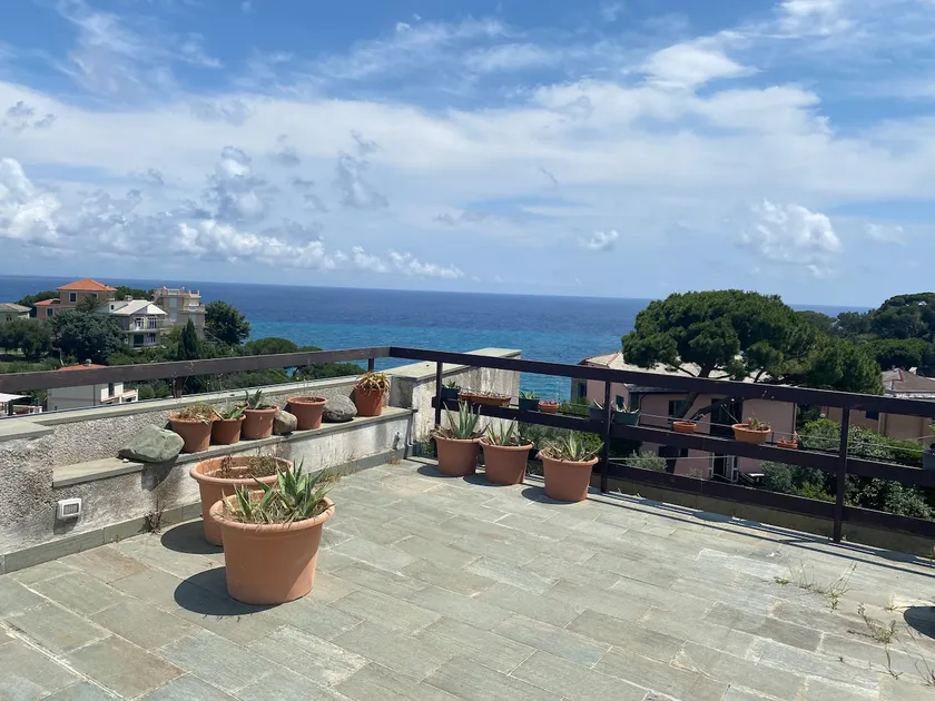 Villa Gioia By Affitti Brevi Liguria - Image 1
