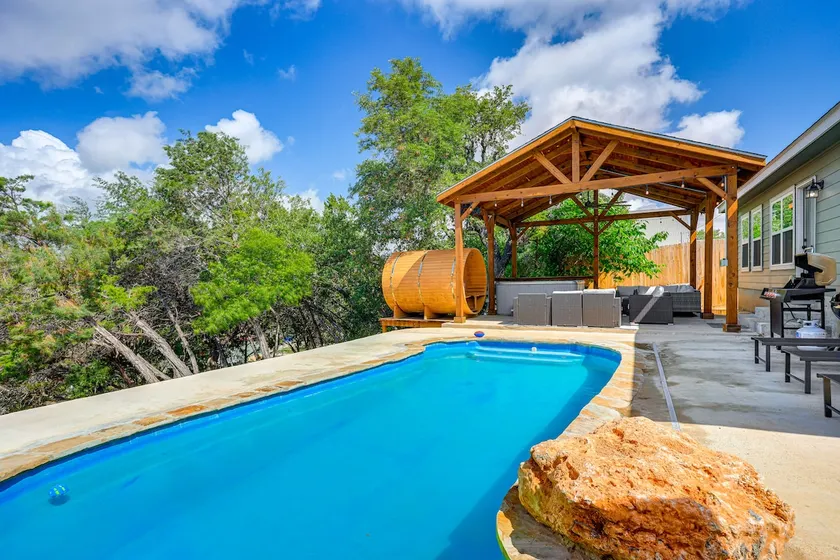 Pool, Spa, Sauna & Arcade! Canyon Lake Home - Image 1