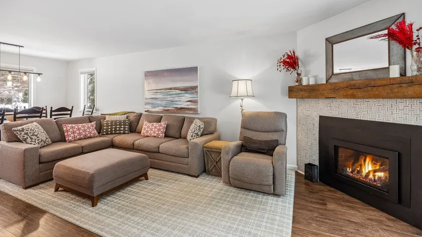 Condo, Fireplace & Hillside Views, Lakeland Villag - Image 1