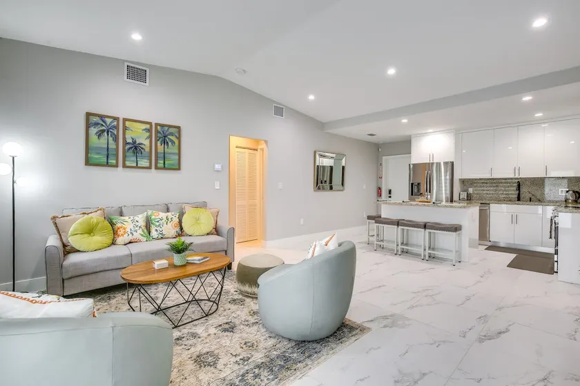 Chic North Miami House about 7 Mi to Hard Rock Stadium - Image 1