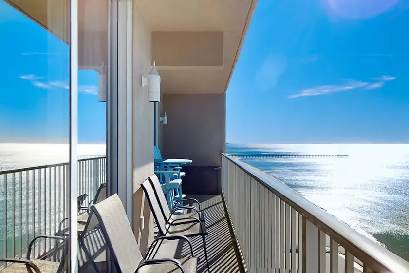 Gulf View Luxury 1412-Gulf Views-Sleeps 6 - Image 1