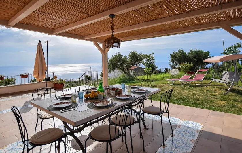 Gorgeous home in Longobardi with WiFi - Image 1