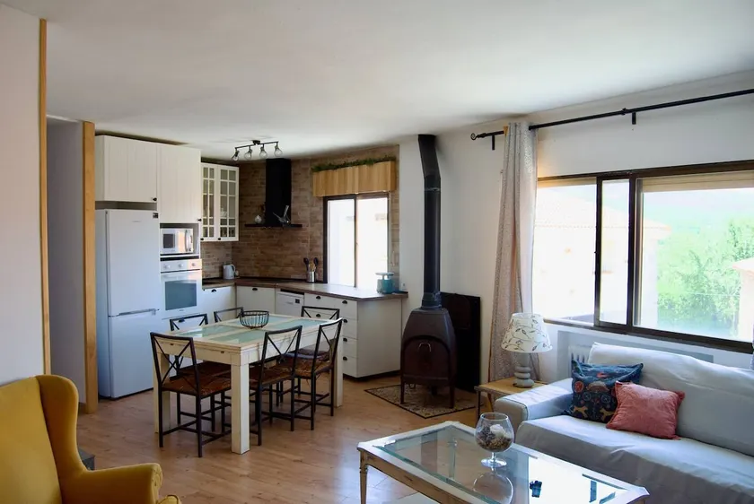 La Casa Del Pueblo - Image 1