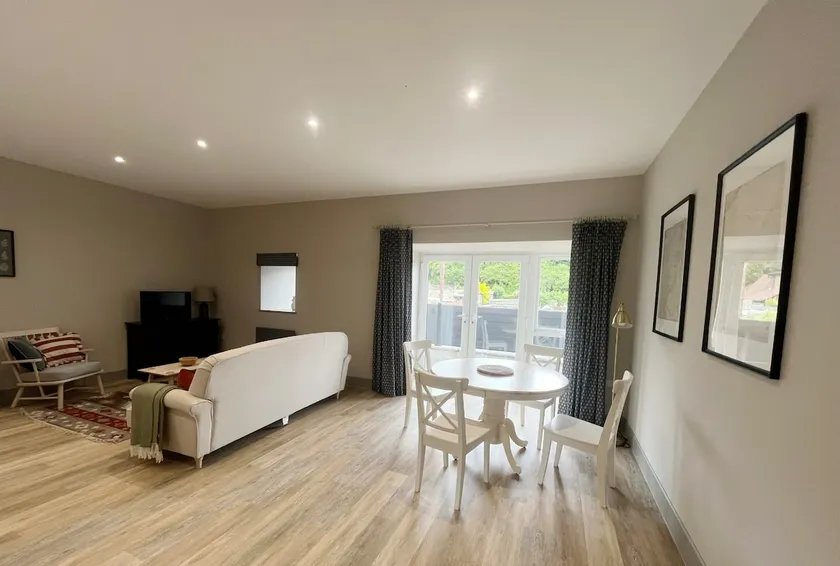 Number 4 Clevedon - Image 1