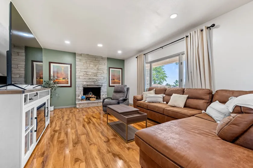 Spacious 5BR/2BA Home | Quiet Pueblo County - Image 1