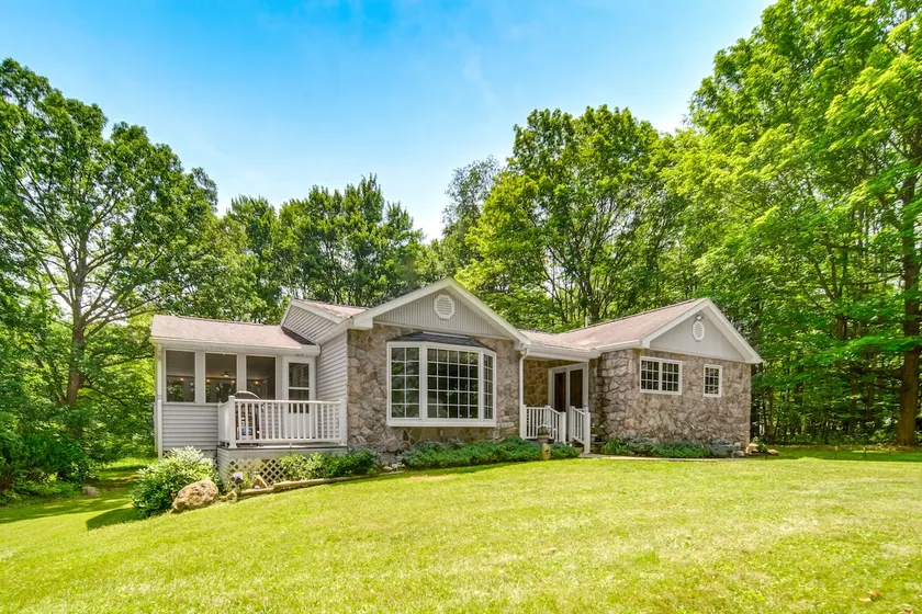 Pet-friendly Espyville Home w/ Yard & Fire Pit! - Image 1