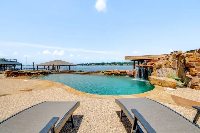 Conroe Lake House: Luxe Pool, Private Dock & Games - Image 1