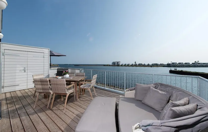 Marina 2 - Image 1