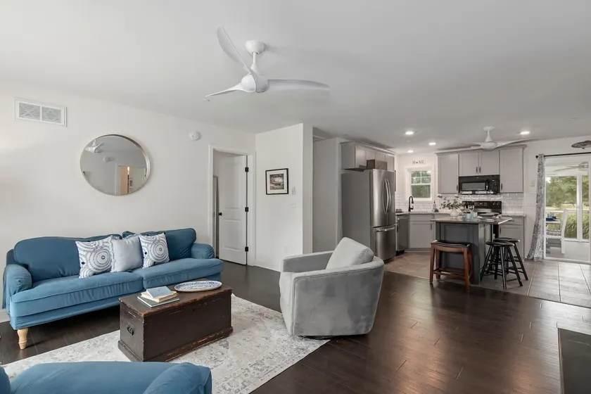 Pet-Friendly Summer Retreat on Tilghman - Image 1