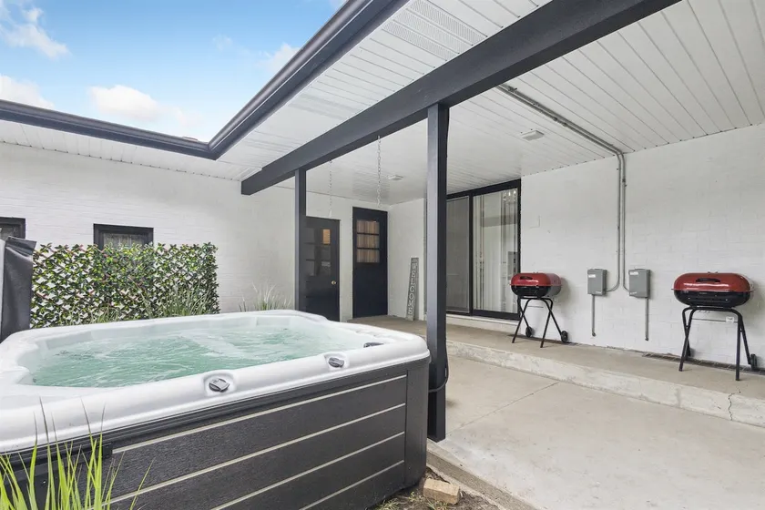 Game room/ Hot Tub / Pet Friendly/ Big Groups 20+ - Image 1