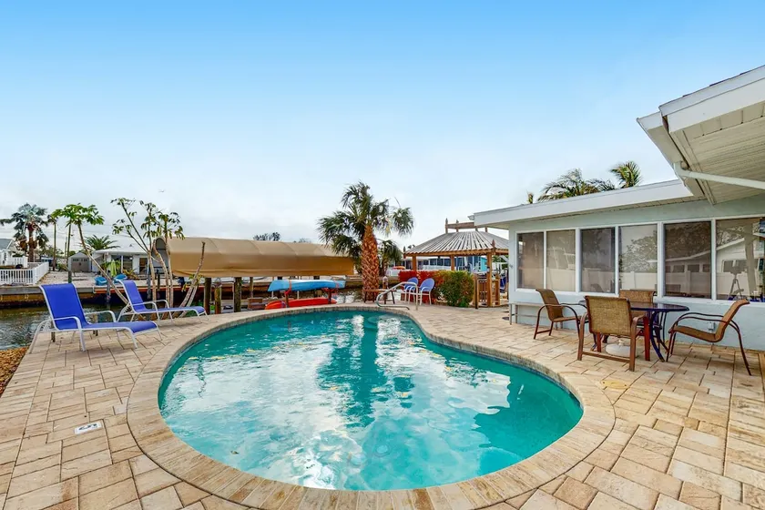 3BR home with Private Pool and Gazebo - Image 1