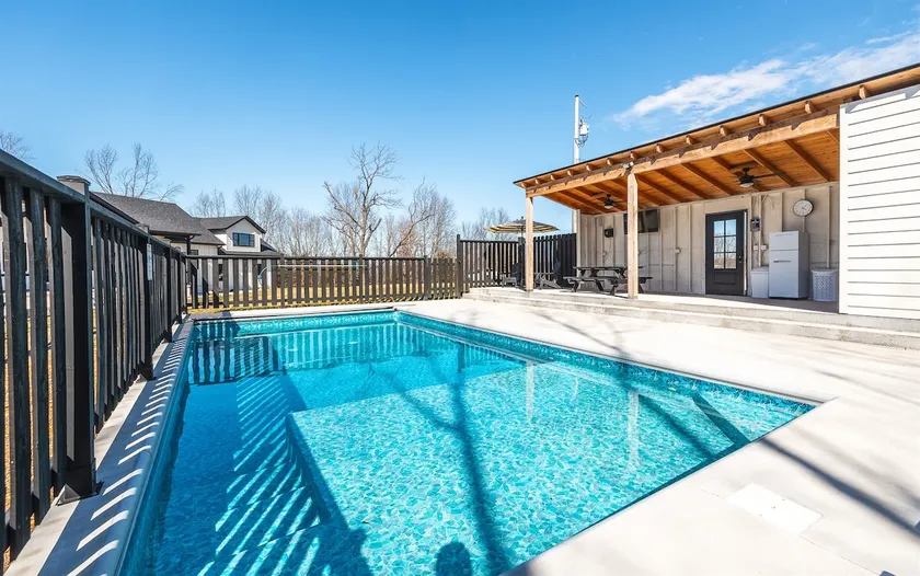 Heated Pool•Hot Tub•King Bed•SDC 10min•TRL 15min - Image 1