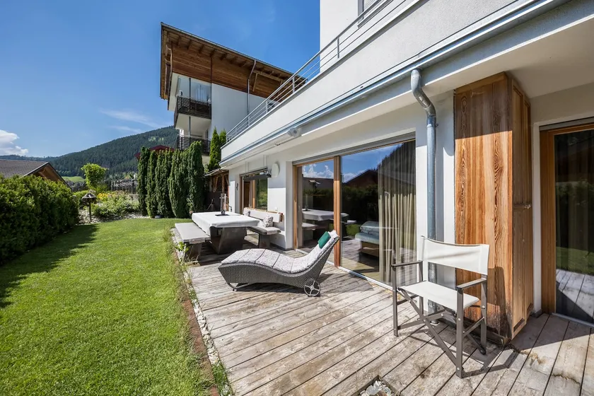 Apartamento 'Residence Latemarblick' con vistas a la montaña, terraza privada y Wi-Fi - Image 1