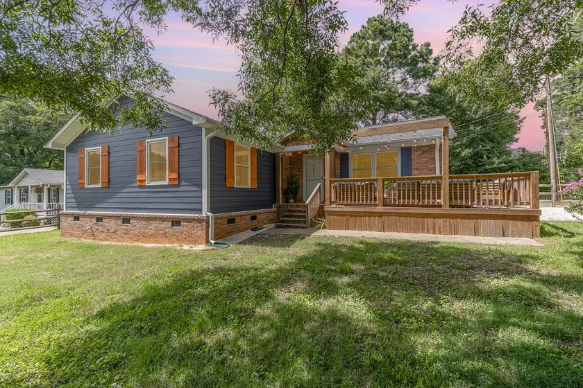 Relaxing Belmont Escape, 4BR, Pet Friendly - Image 1