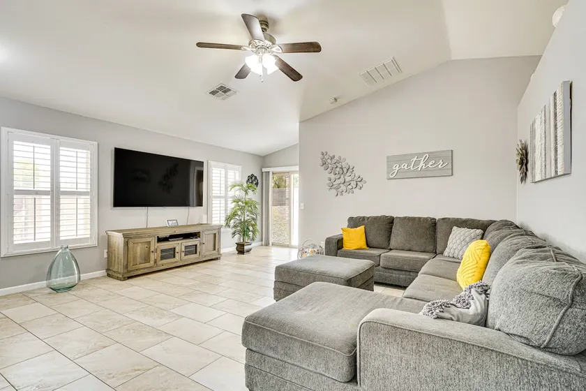Tucson Home w/ Patio, Grill & Mountain Views! - Image 1
