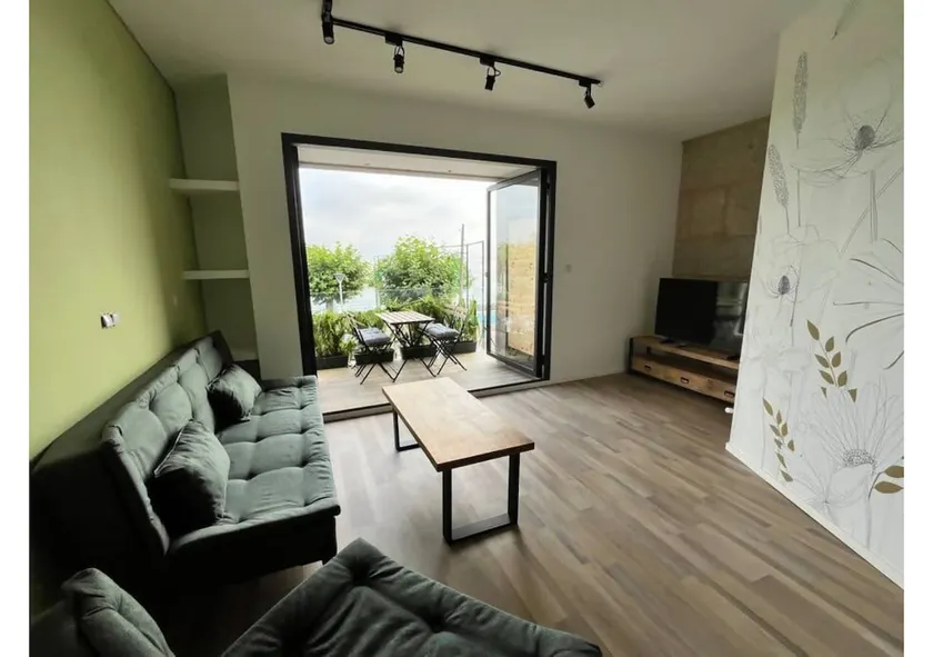 1st Floor 30m Line from the Beach Vacay Accommodations - Image 1