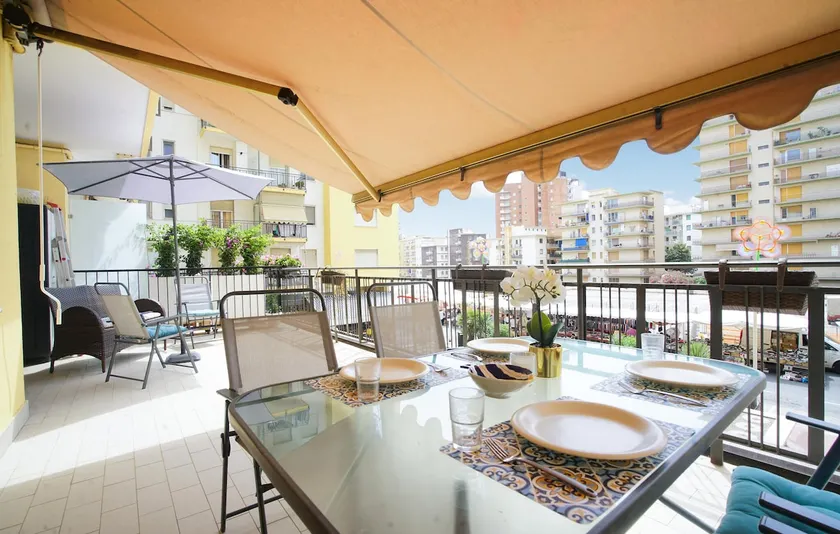 1 Bedroom Stunning Apartment In Taggia - Image 1
