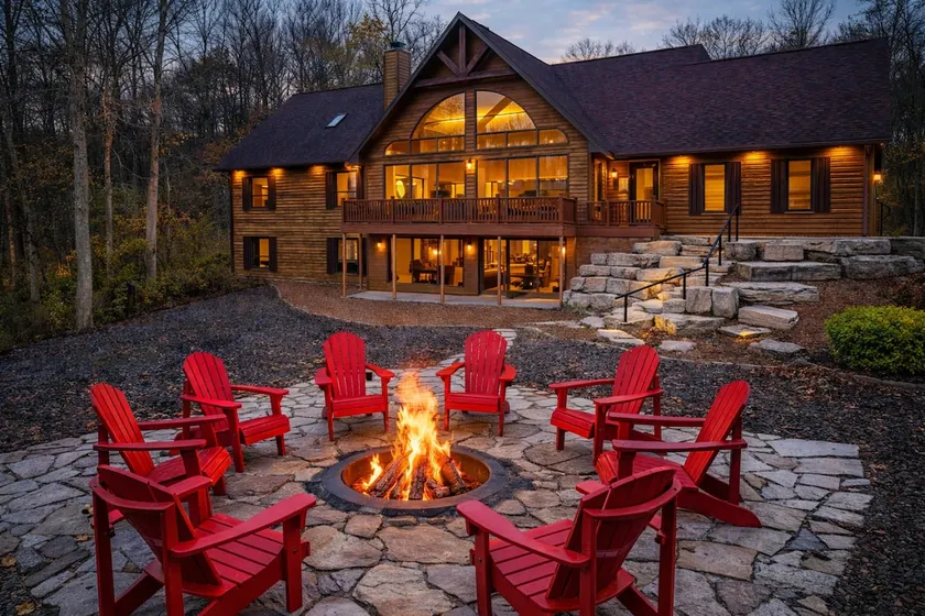 Hidden Hills Estate | Indoor Pool · Sauna · Luxe - Image 1