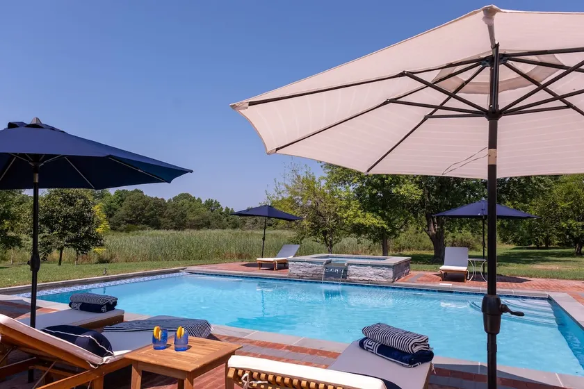 Summer Retreat — Pool, Hot Tub & Outdoor Oasis - Image 1