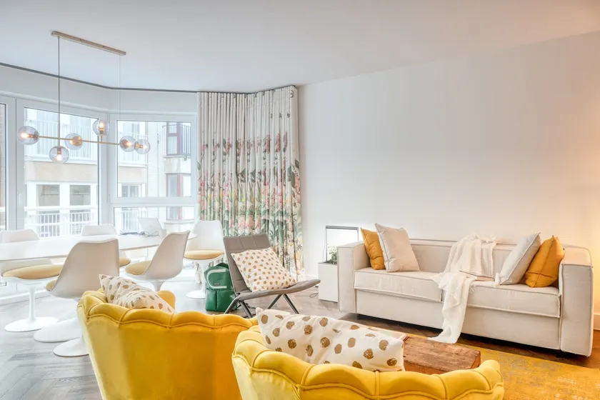 Seaside Haven for 6 with Parking in Knokke - Image 1