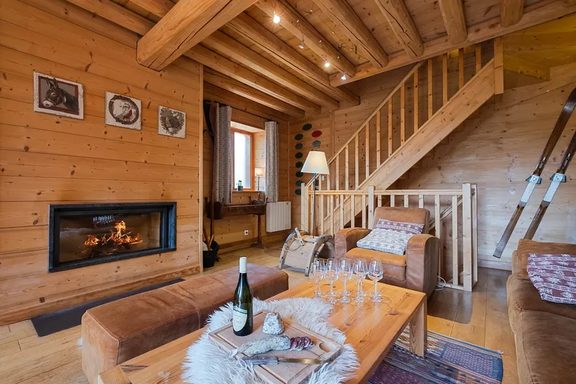 Chalet L'Orcières: Private Spa & Mountain Charm - Image 1