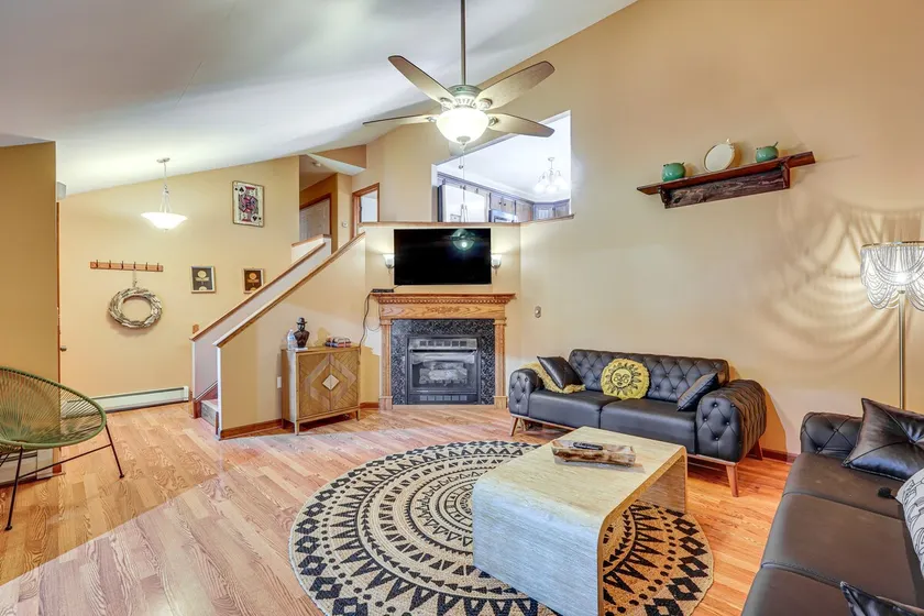 Game Room & Private Yard: Family Gem in Kunkletown - Image 1