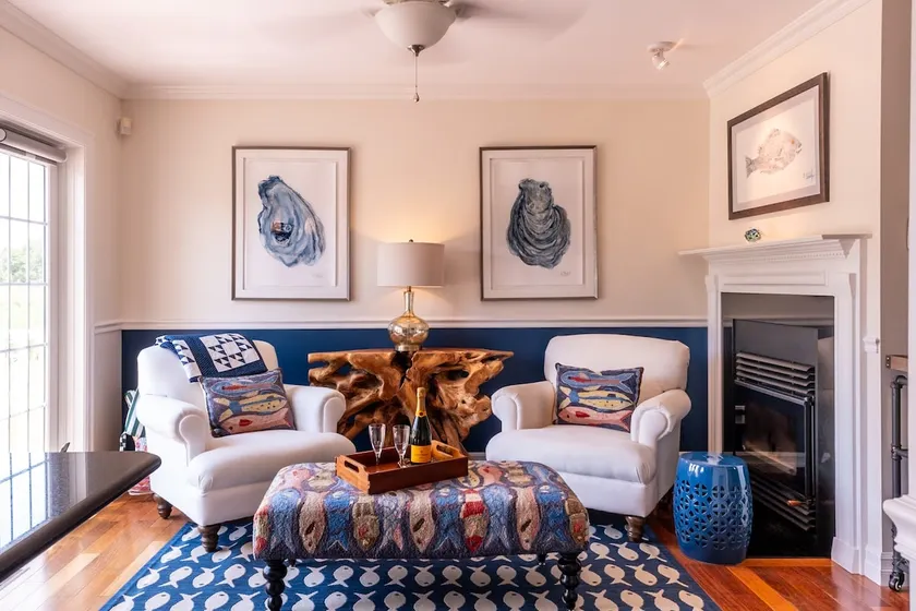 Pet-Friendly Waterfront House - Image 1