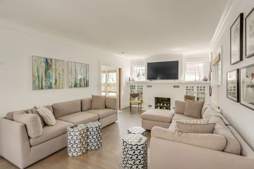 Port Clinton Home w/ Lake View - Walk to Beach! - Image 1