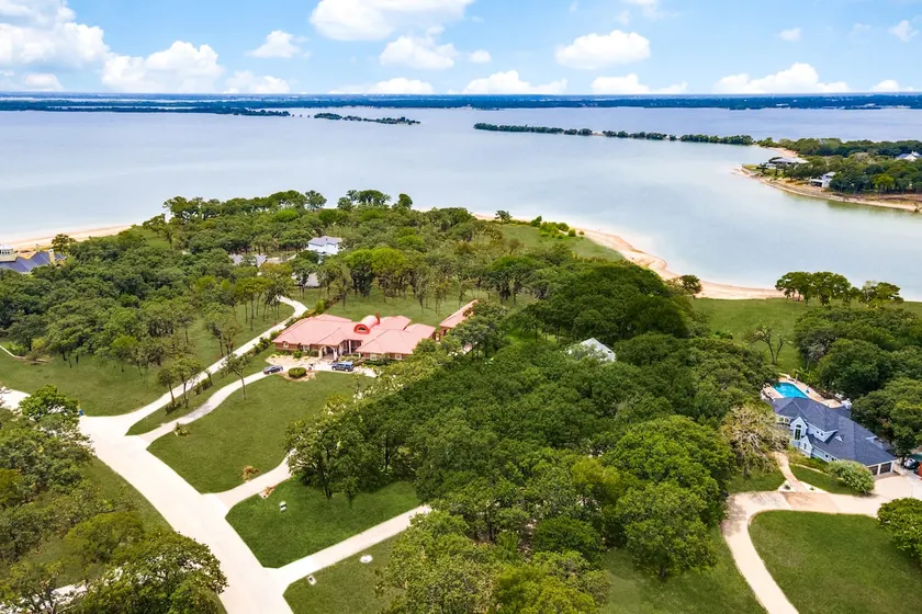 Lakefront Oasis Home w/ Pool & Sand Beach - Image 1