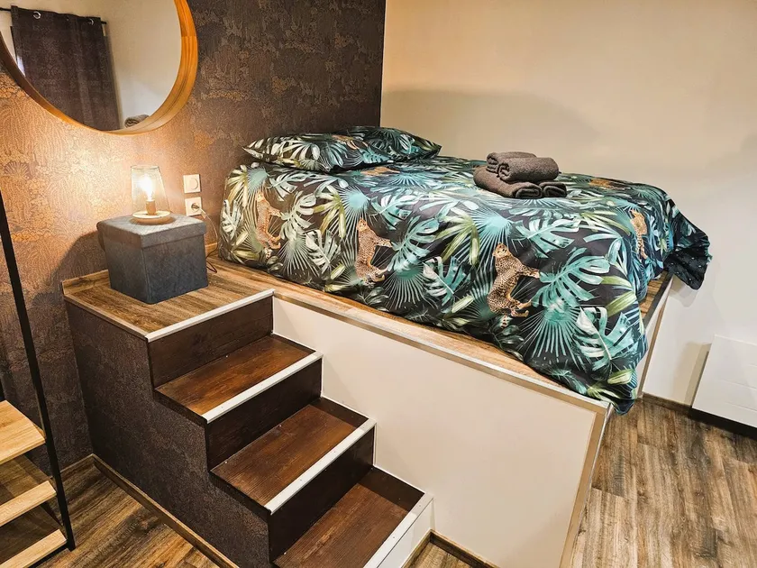 Apartment A in Mitrons-Saint-Affrique - Image 1