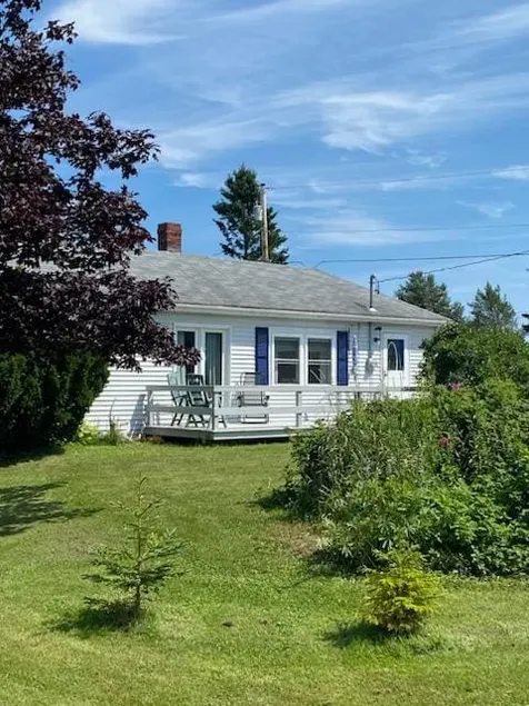 Channel View Cottage, Bay of Fundy, Beach 1 mile - Image 1