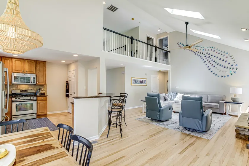 Deck, Hot Tub & Resort Amenities: Ocean View Gem - Image 1