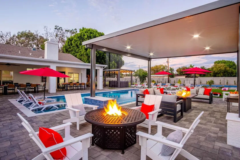 The Max Resort on 1.5 Acre! Relax, Pball & Fun. - Image 1