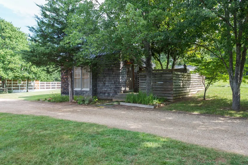 Peaceful Light-Filled Cottage Close to Charlottesville - Image 1