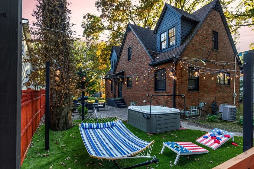 Hot Tub / Fire Pit / Pet Friendly - Image 1