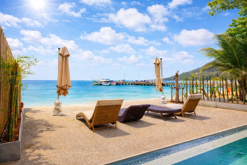 Beachfront 4BR Villa with Private Pool - Ocean Access - Image 1