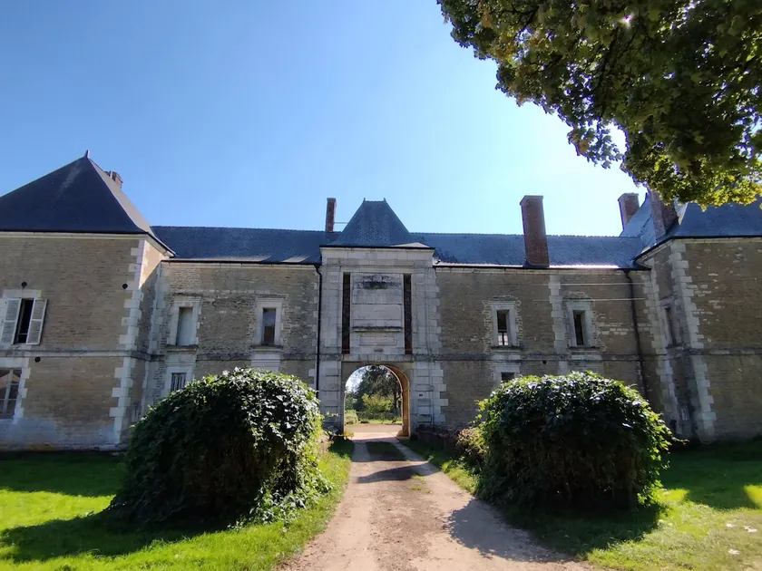 Gîte in 4-star Château/6 people - Image 1