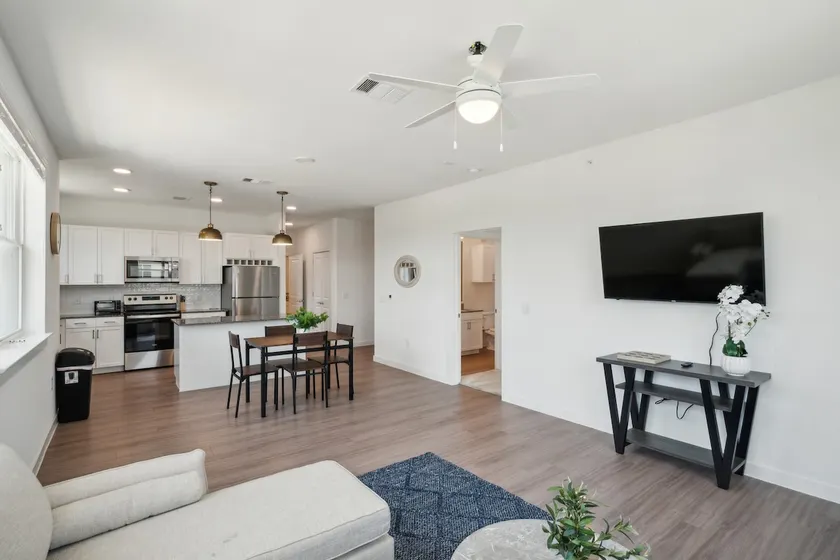Modern 2br Apartment I Properties By Preston - Image 1