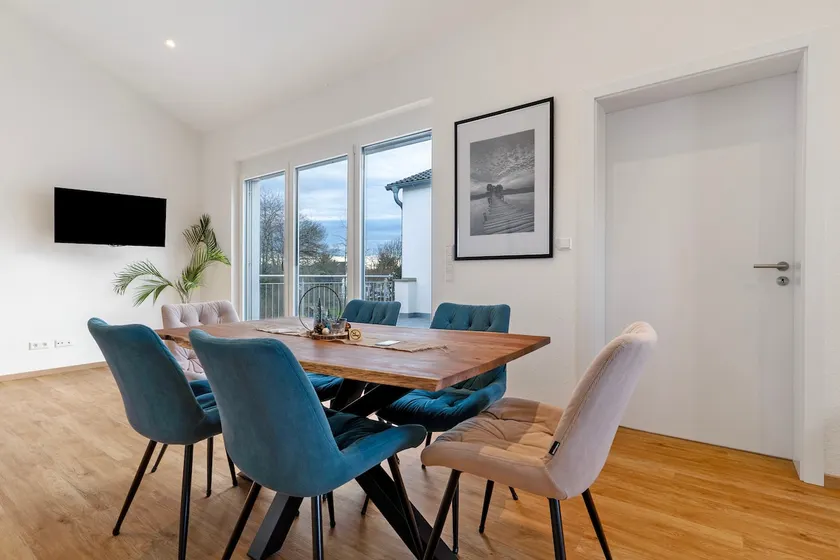 Apartment 7 - Image 1