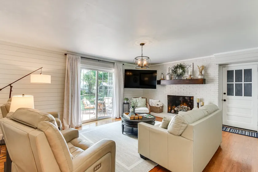 Spacious Taylors Home ~ 5 Mi to Dtwn Greenville! - Image 1