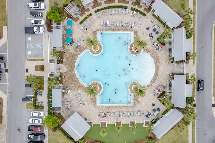 Shine on the Shore by Avantstay Pool + Golf Cart - Image 1