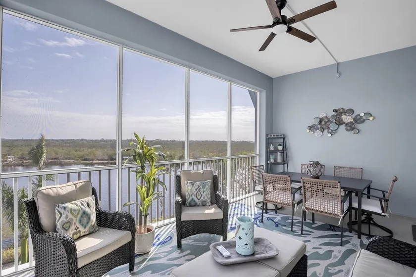 Top-Floor Views, Bunk Room, Pool, Pet Friendly - Image 1